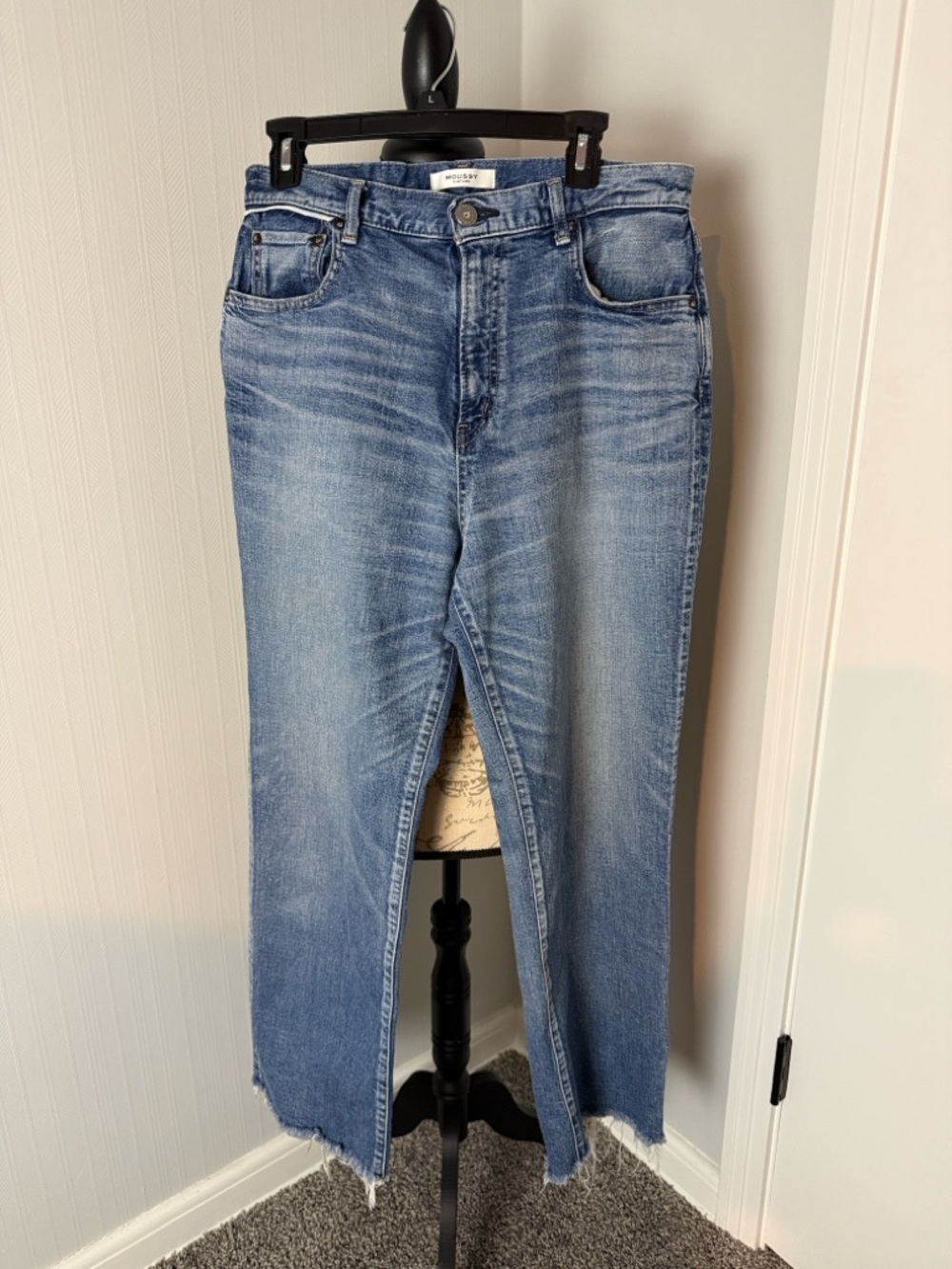 Moussy - Women's Evelyn Cropped Straight-high Rise Jeans size 30 - Picture 2 of 8